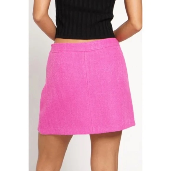 Valentines Day Hot Pink Tweed Faux Pocket Woven Button Mini Skirt - Picture 3 of 4